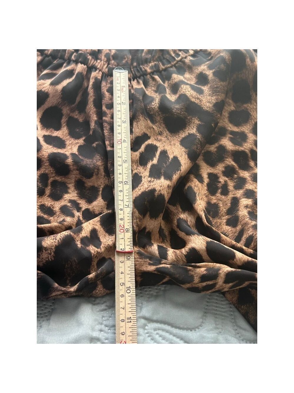 Michael Kors Leopard Print Wide Leg Jumpsuit XS Collared Button Front - Picture 12 of 13